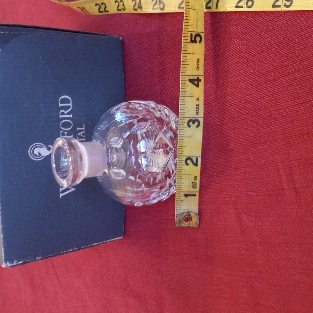 Waterford Crystal Diamond-Cut Perfume Bottle, Lismore Pattern - Picture 10 of 12